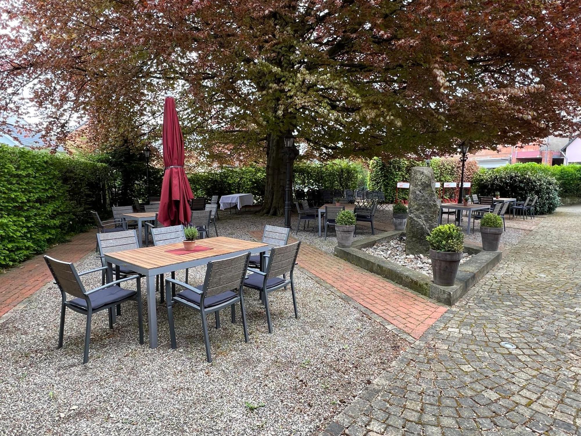 Hotel Und Restaurant Pinkenburg Wennigsen Luaran gambar
