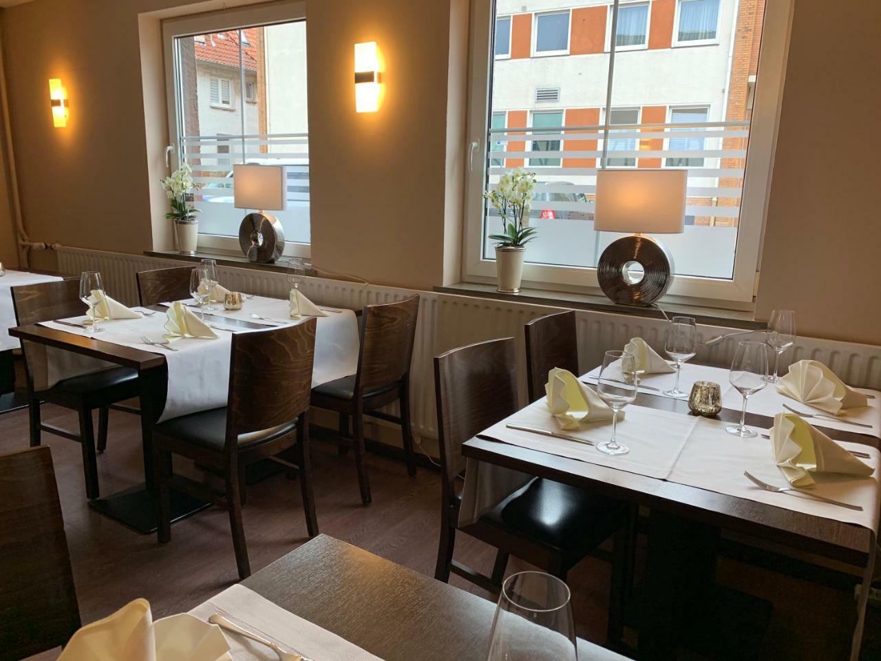 Hotel Und Restaurant Pinkenburg Wennigsen Luaran gambar